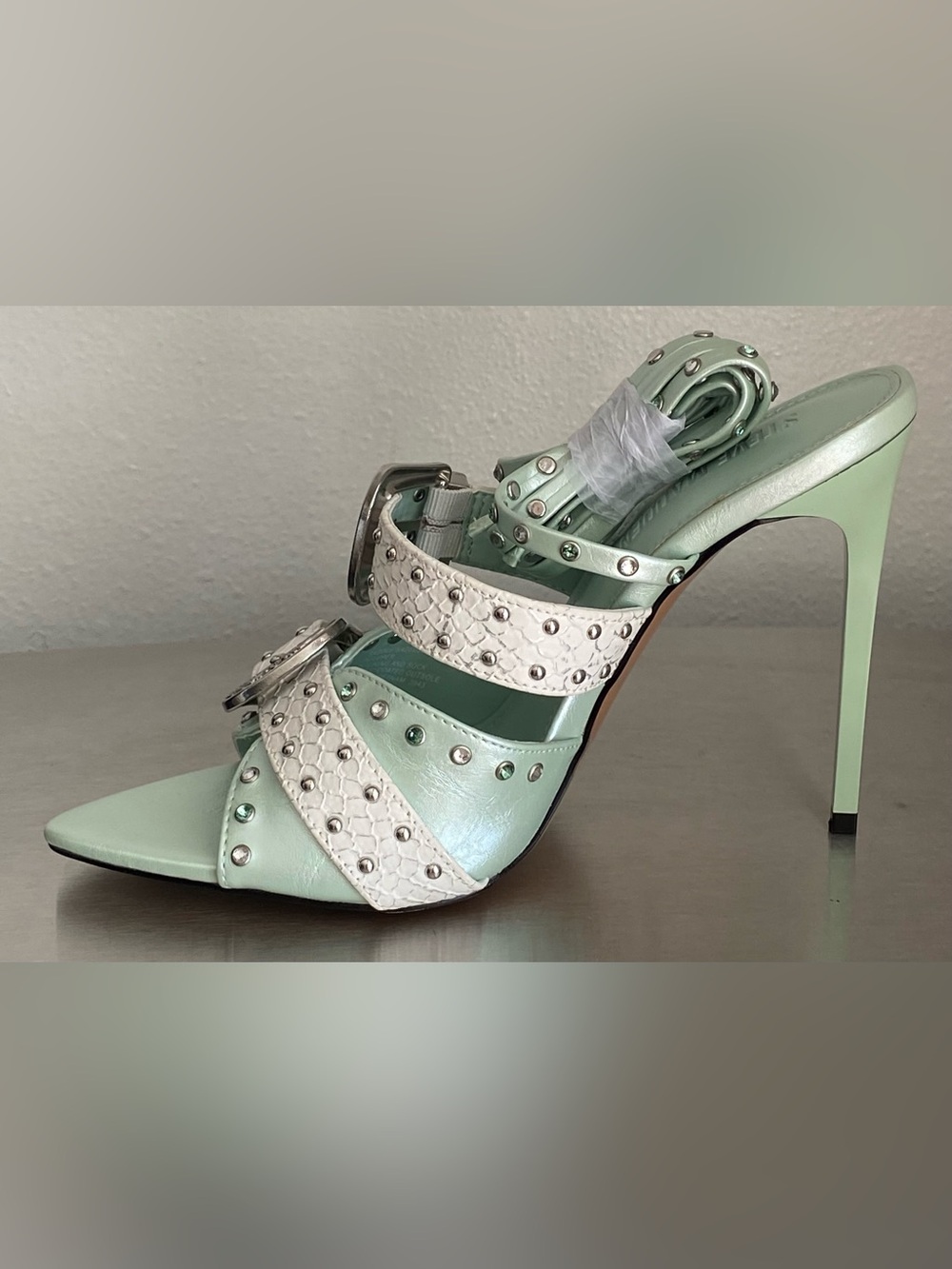 NEW STEVE MADDEN STUDDED METAL BUCKLE ANKLE WRAP STILETTOS IN MINT - Picture 7 of 15